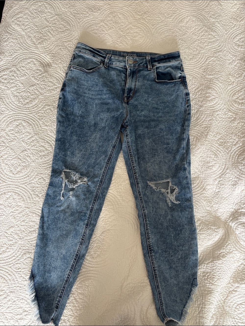 Maurice’s Distressed high rise Jeans